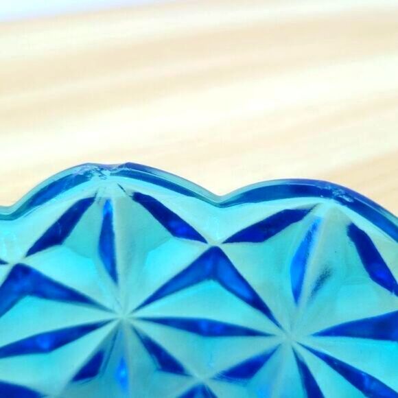 Vintage Monticello Indiana Glass Blue Candy Dish - Picture 6 of 16